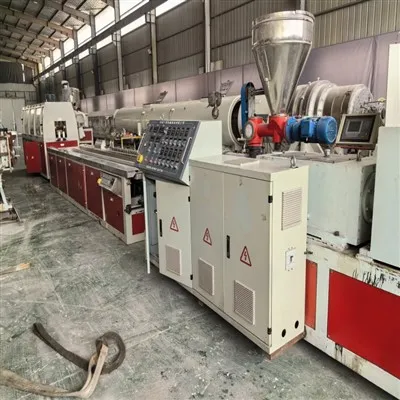 Hur förbättrar man ytfinishen på profiler som produceras av en produktionslin...